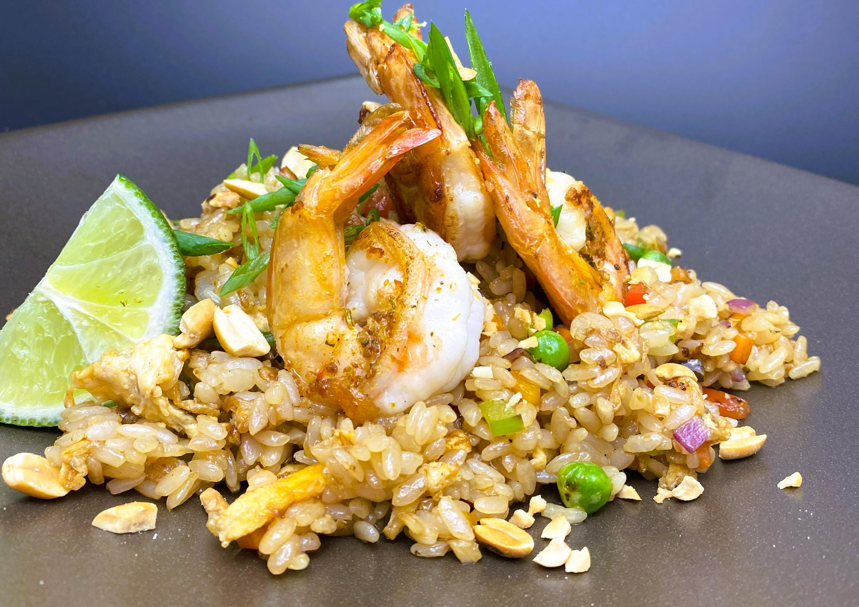 Fried japanese rice with seafood