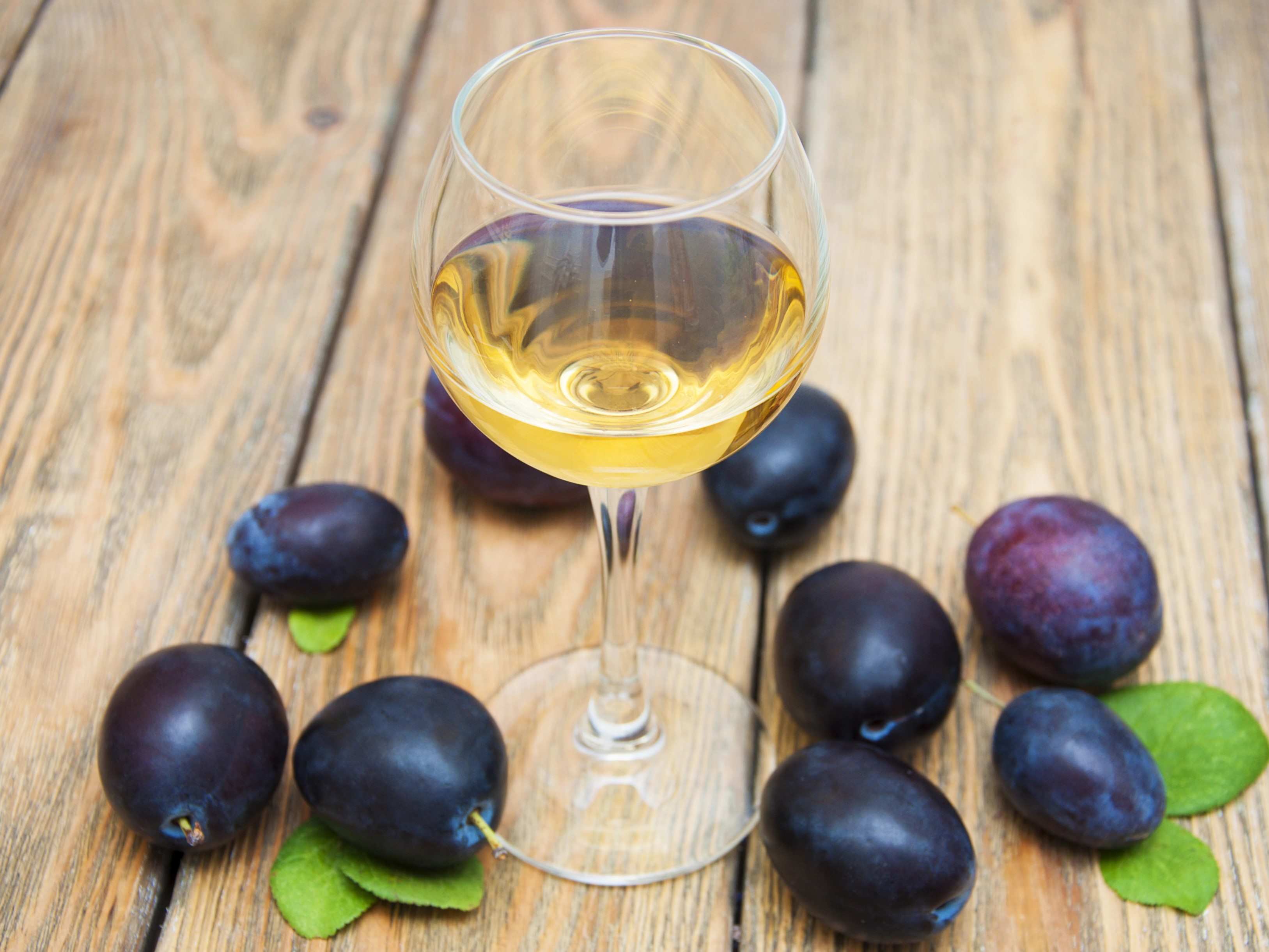 Wine by Glass Plum Wine Green
