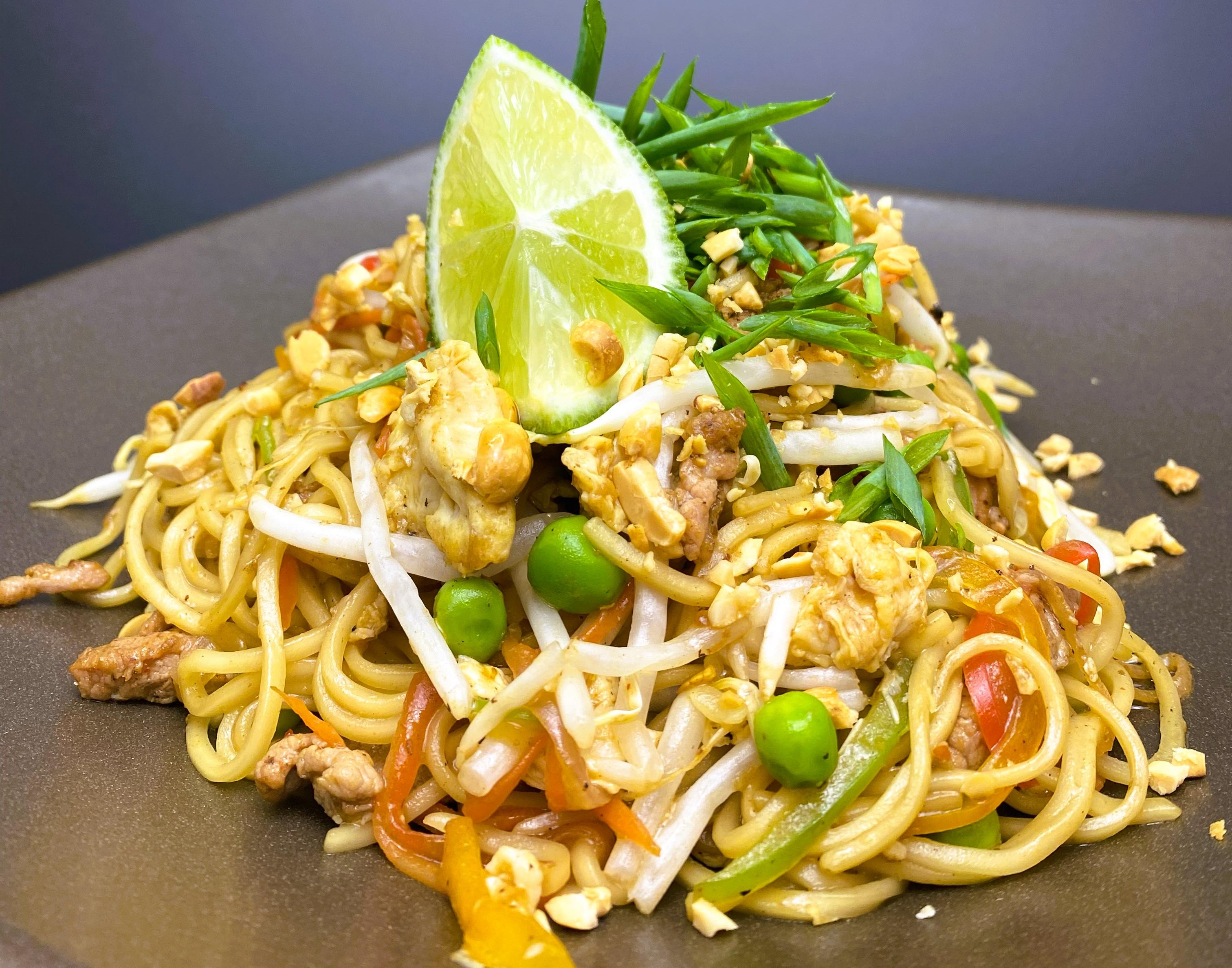 Fried noodles with shrimp