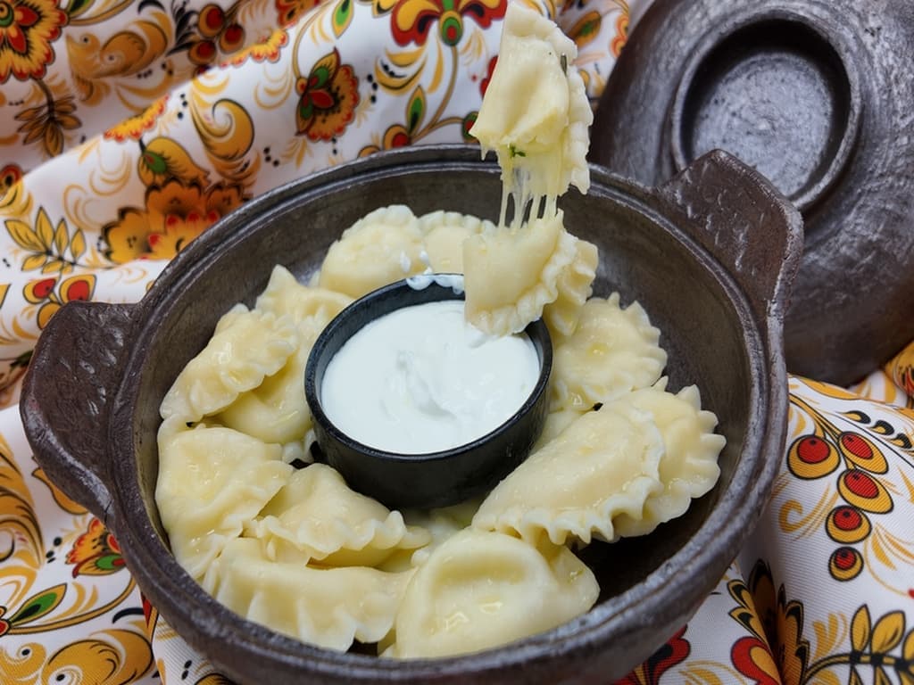 Vareniki with homemade cheese