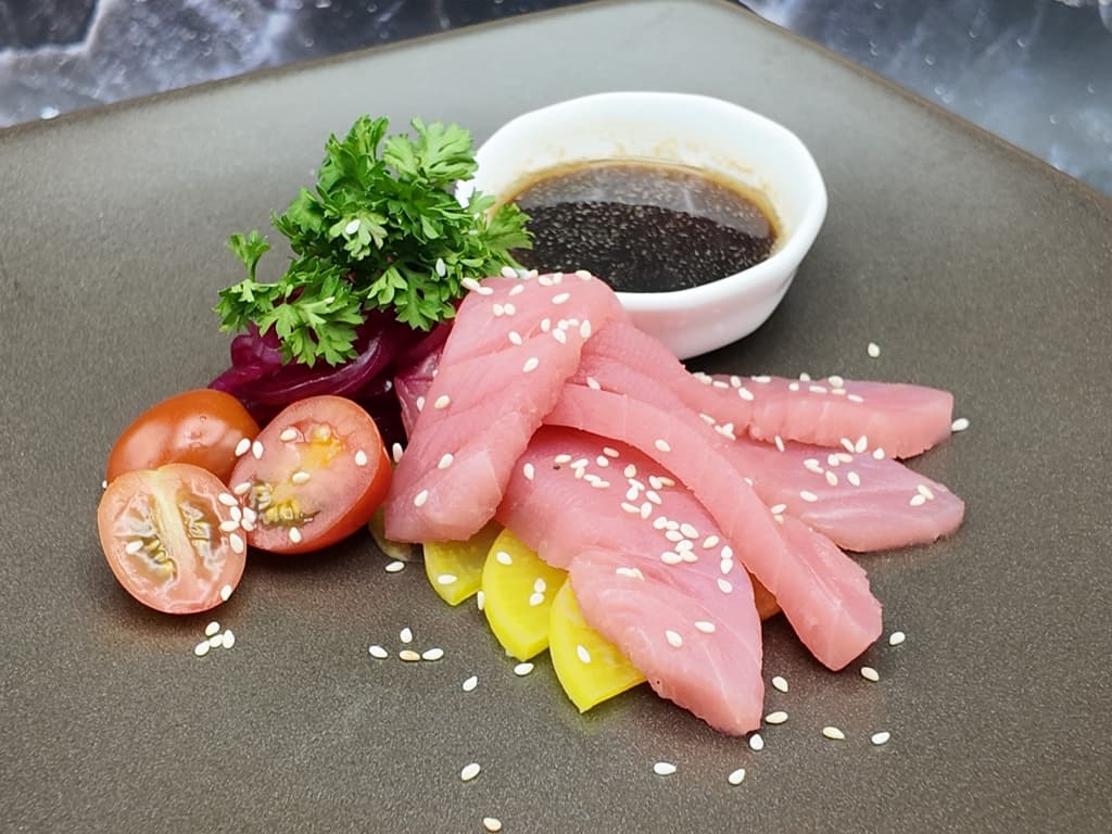 Bluefin Tuna Tataki with Ponzu Sauce
