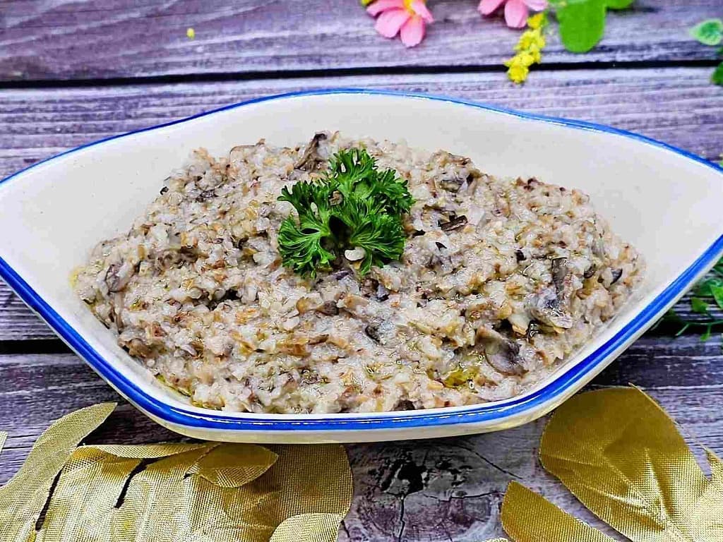 Buckwheat with Mushrooms and Onions