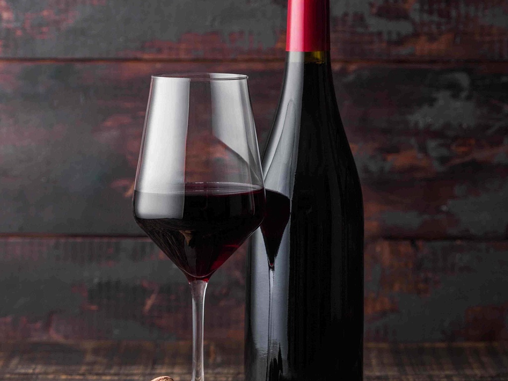 Red Wine LES SOLSTICES